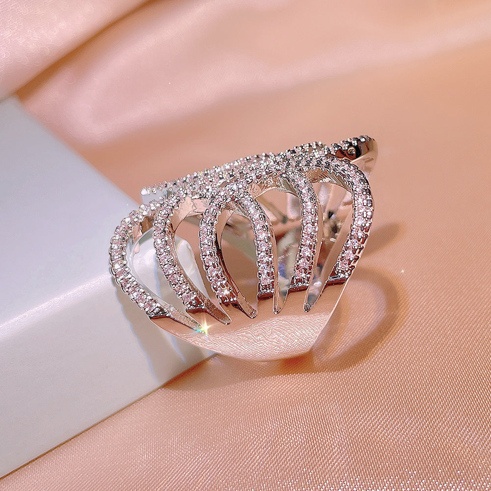 Hollow Vine Pattern Long Ring