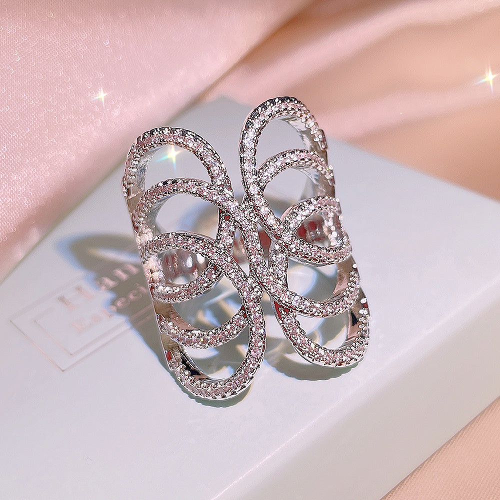 Hollow Vine Pattern Long Ring